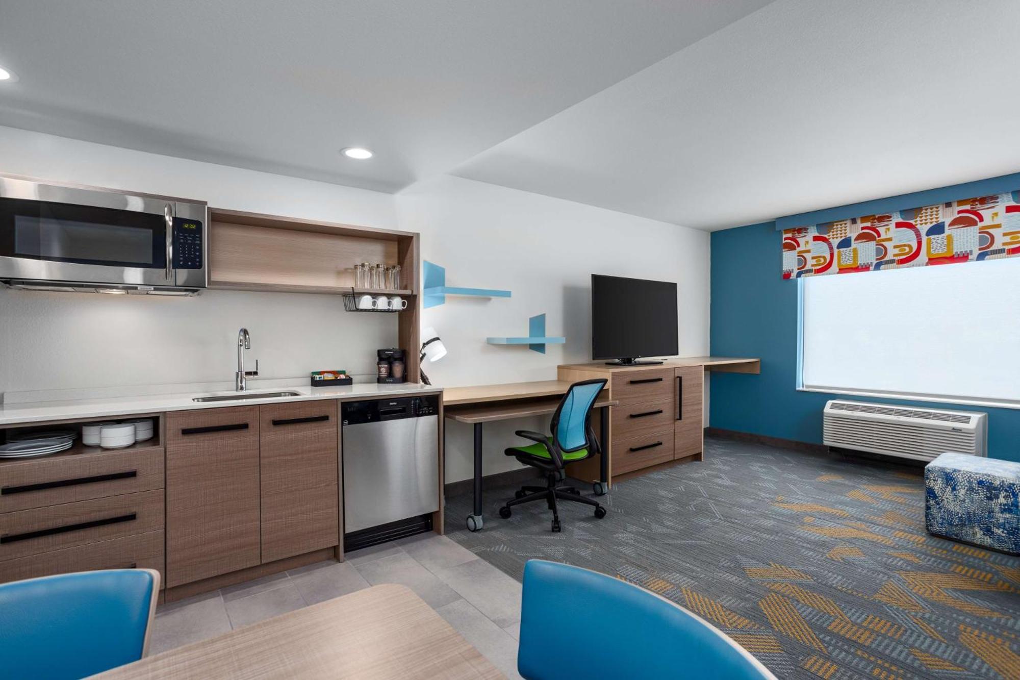 Hotel Home2 By Hilton North At Intech Park Indianápolis