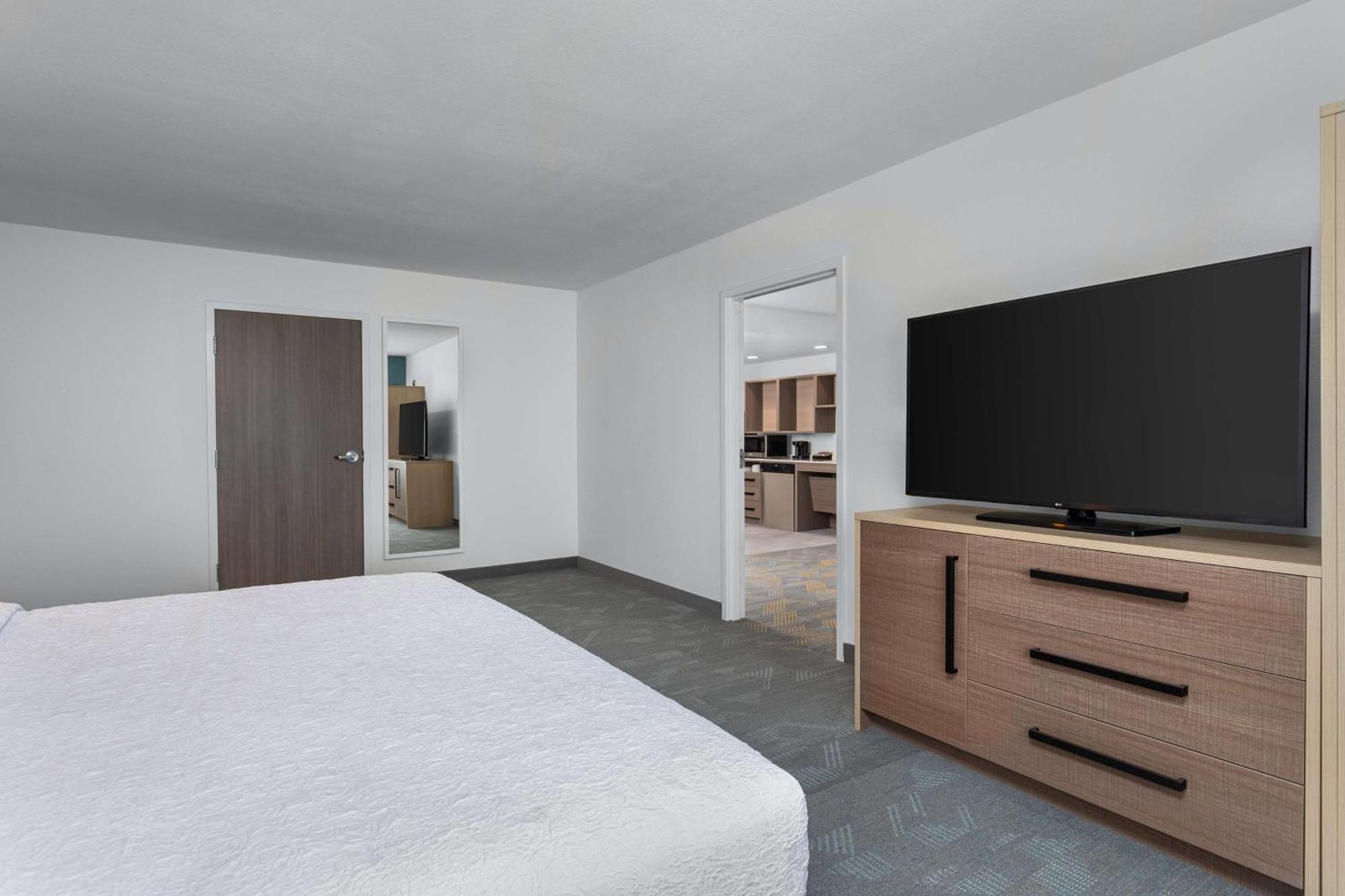 Home2 By Hilton North At Intech Park Hotel